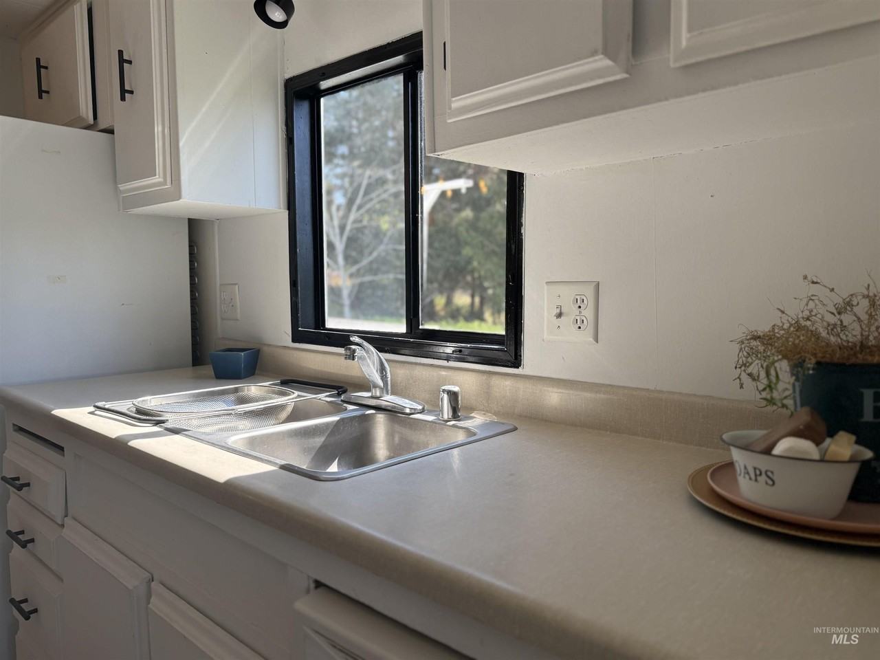 605 N Almon St Spc 44 #44 - Photo 5 of 34