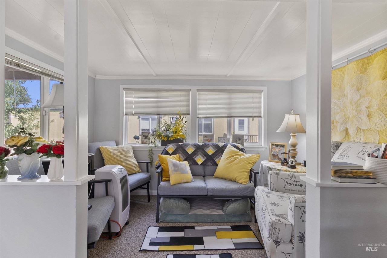 411 N Almon St Spc 205 #205 - Photo 4 of 26