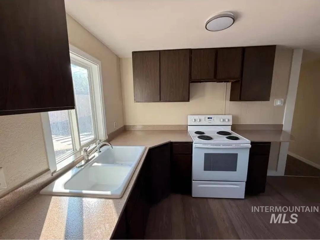 16581 N White Pine St Unit 102 #102 - Photo 5 of 11