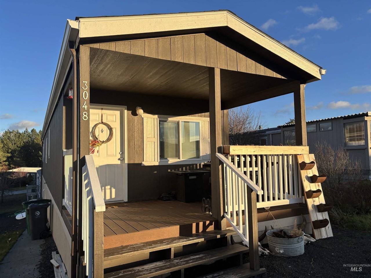 609 N Almon St Spc 3048 #3048 - Photo 2 of 28