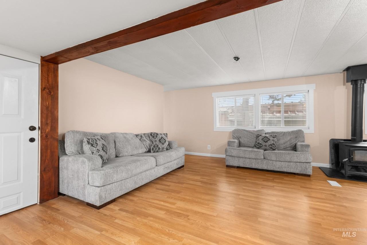 1410 W Flamingo Ave Trlr 72 #72 - Photo 5 of 18