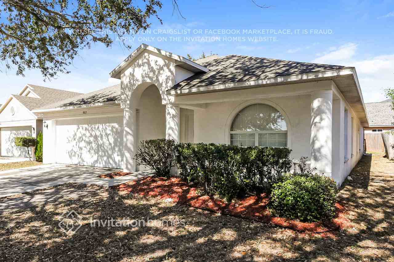 9803 White Barn Way - Photo 3 of 17