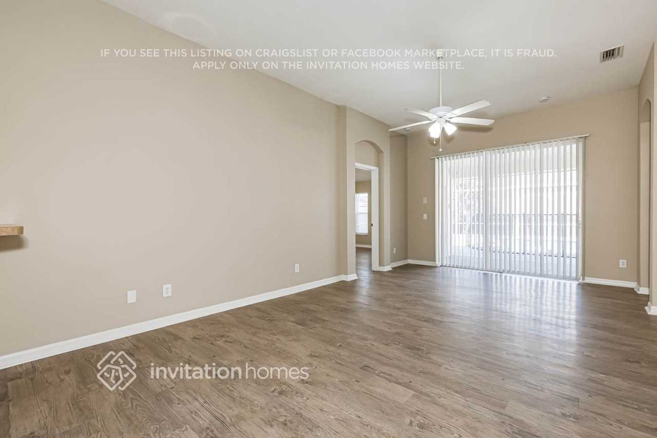 9803 White Barn Way - Photo 4 of 17