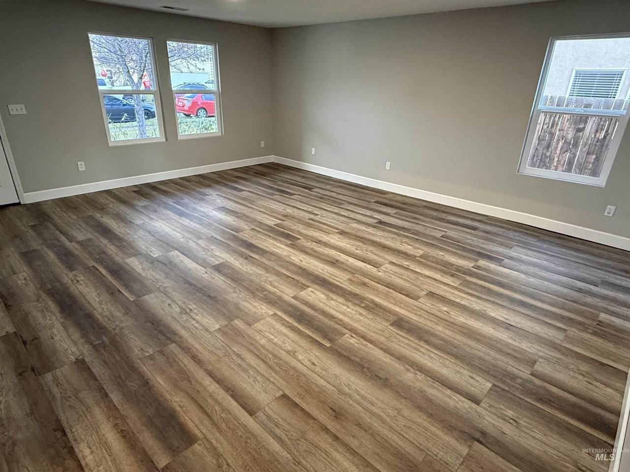 2023 W Michelle Dr - Photo 3 of 23