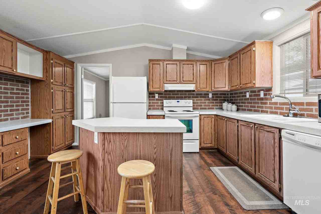 5373 N North Glen Ln - Photo 7 of 24