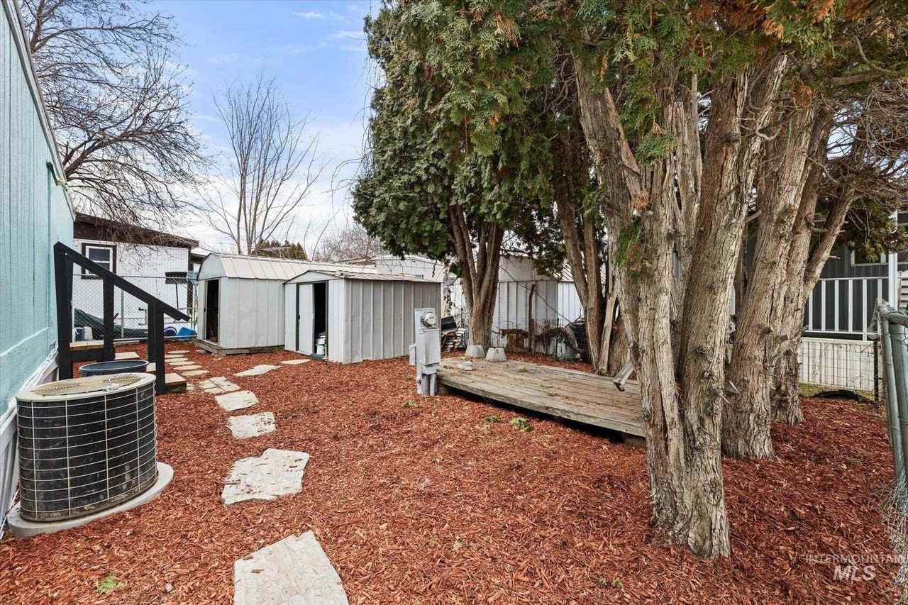 1410 W Flamingo Ave Trlr 7 #7 - Photo 7 of 30