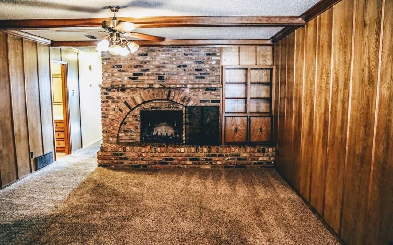 3303 79th St Apt A #A - Photo 2 of 12