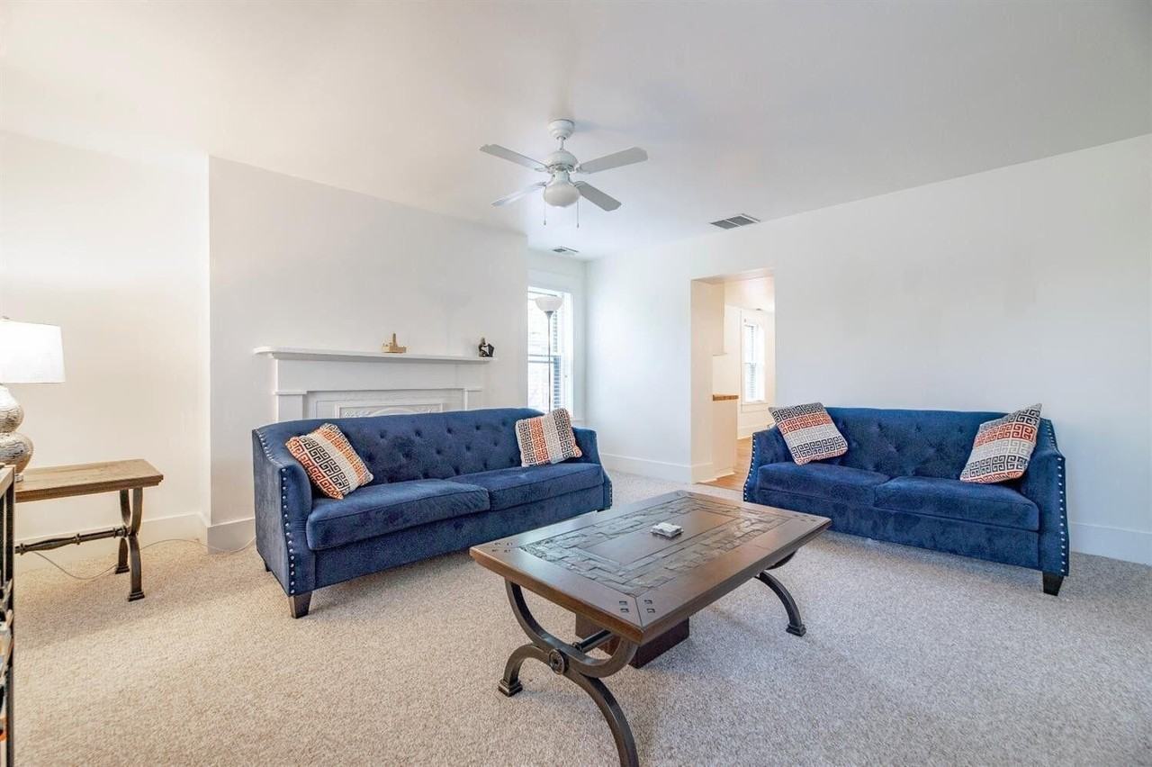 721 W Main St - Photo 4 of 30