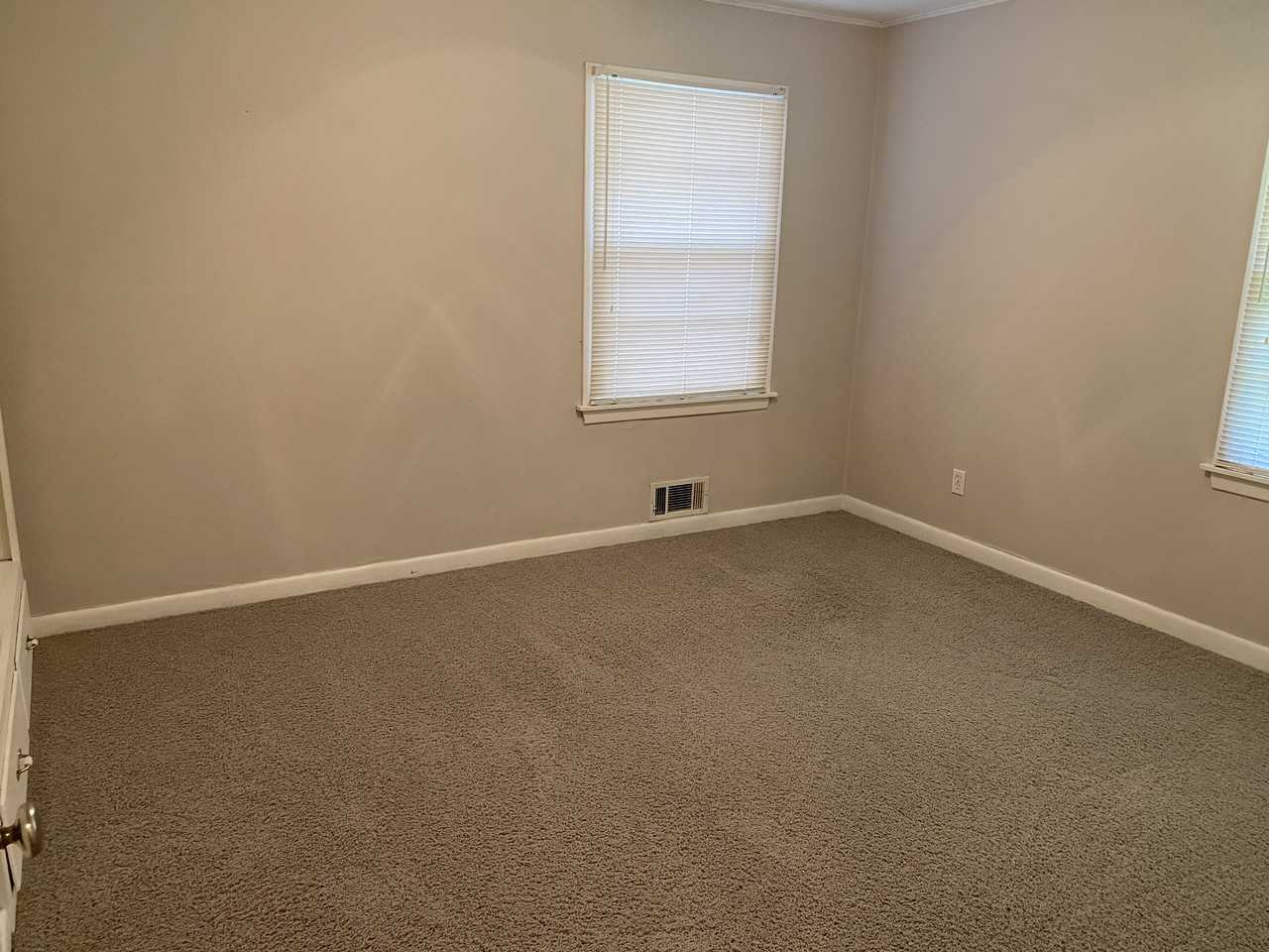 2118 Carlton Way #1 - Photo 5 of 7