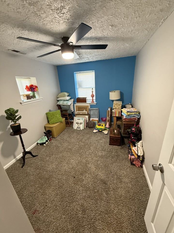 574 W High St #1 - Photo 2 of 11