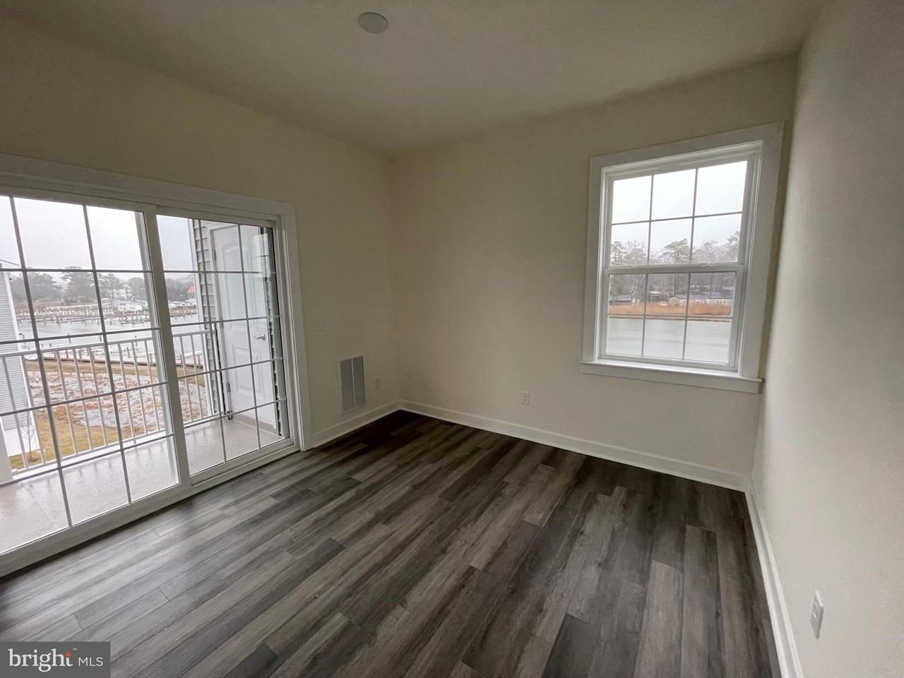 33737 Skiff Aly ##303 - Photo 5 of 14