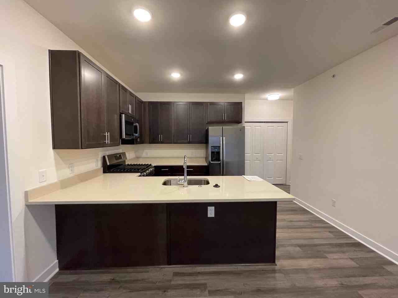 33737 Skiff Aly ##303 - Photo 6 of 14