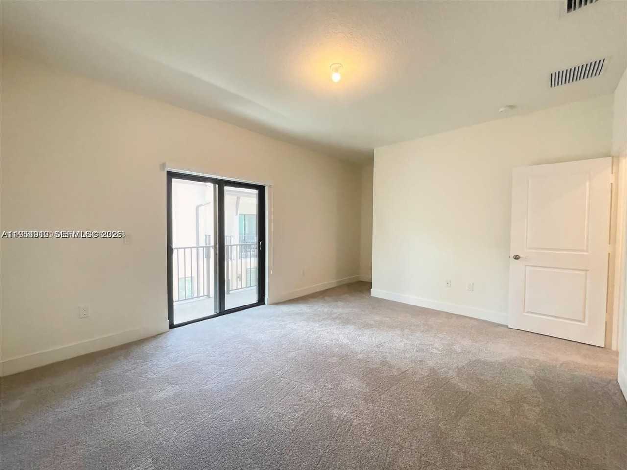 4536 Nw 83rd Psge - Photo 6 of 24