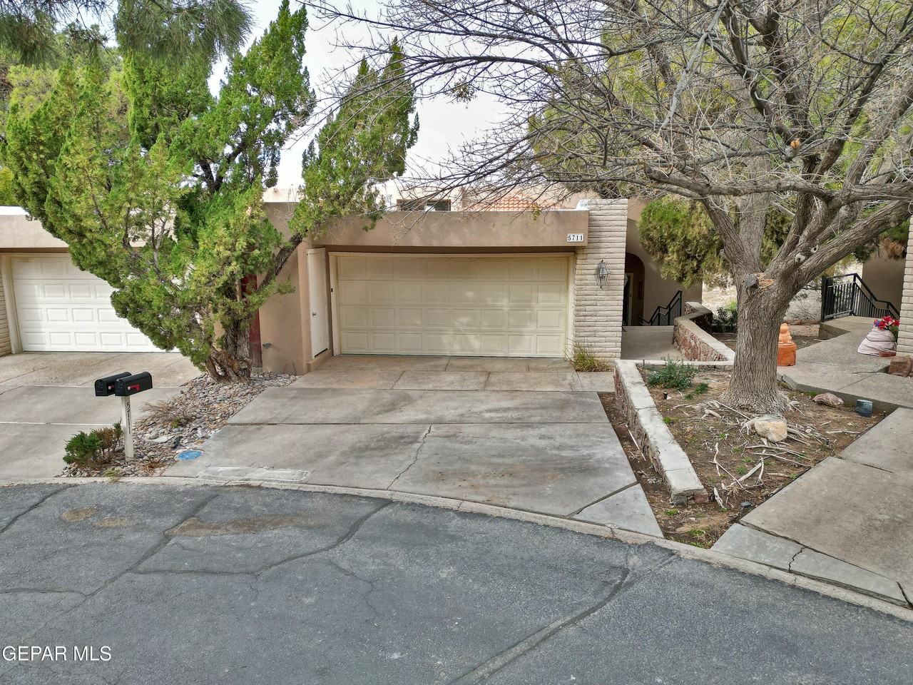 5711 Mira Grande Dr - Photo 2 of 50