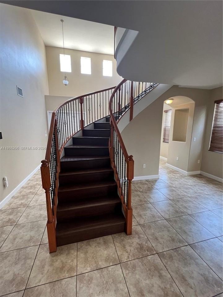 15389 Sw 90th Ter - Photo 6 of 50