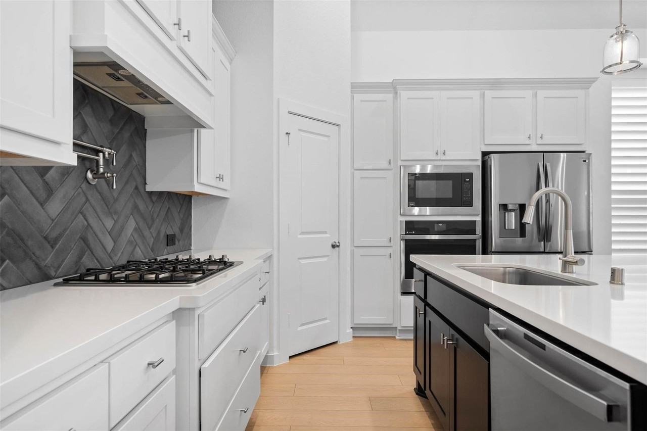 16815 Lupine Meadow Ln - Photo 5 of 41