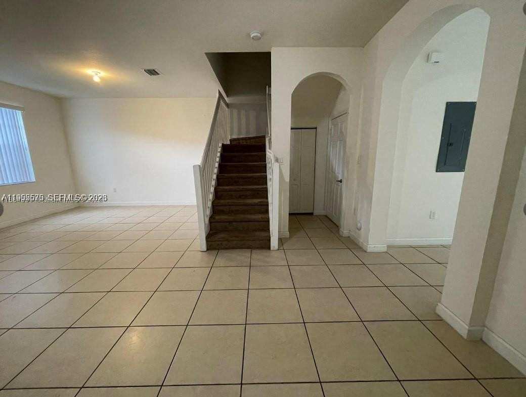 15071 Sw 116th St - Photo 4 of 31