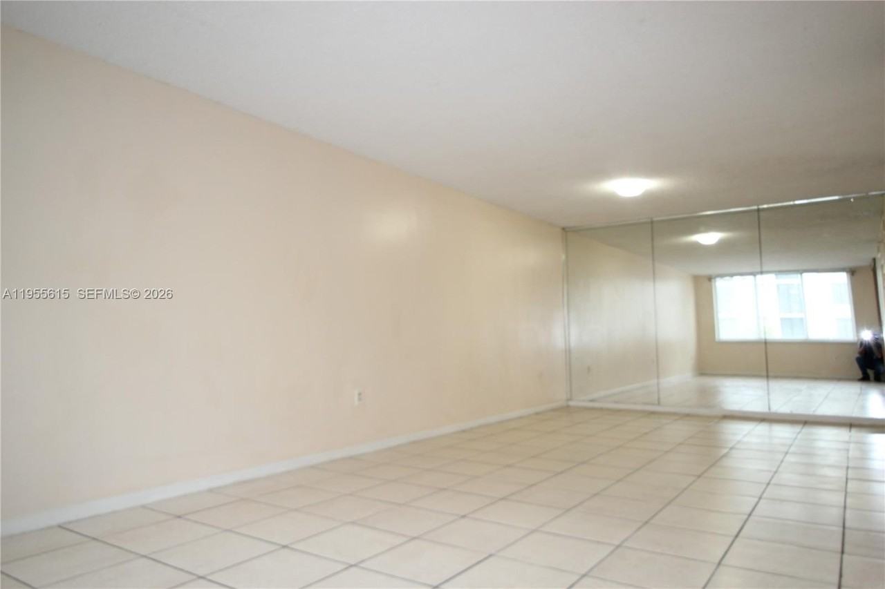 17890 W Dixie Hwy 519 Hwy #519 - Photo 3 of 37