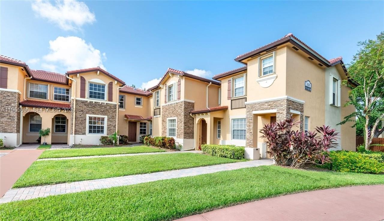 3350 Ne 13th Circle Dr #108-21 - Photo 5 of 9