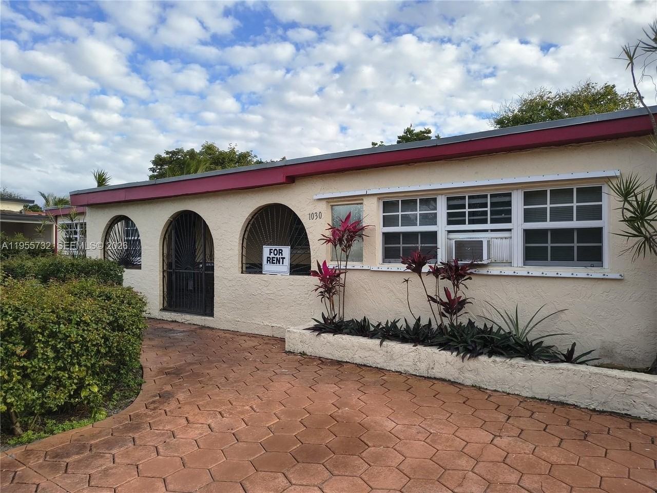 1030 Nw 106th St #1 - Photo 2 of 14