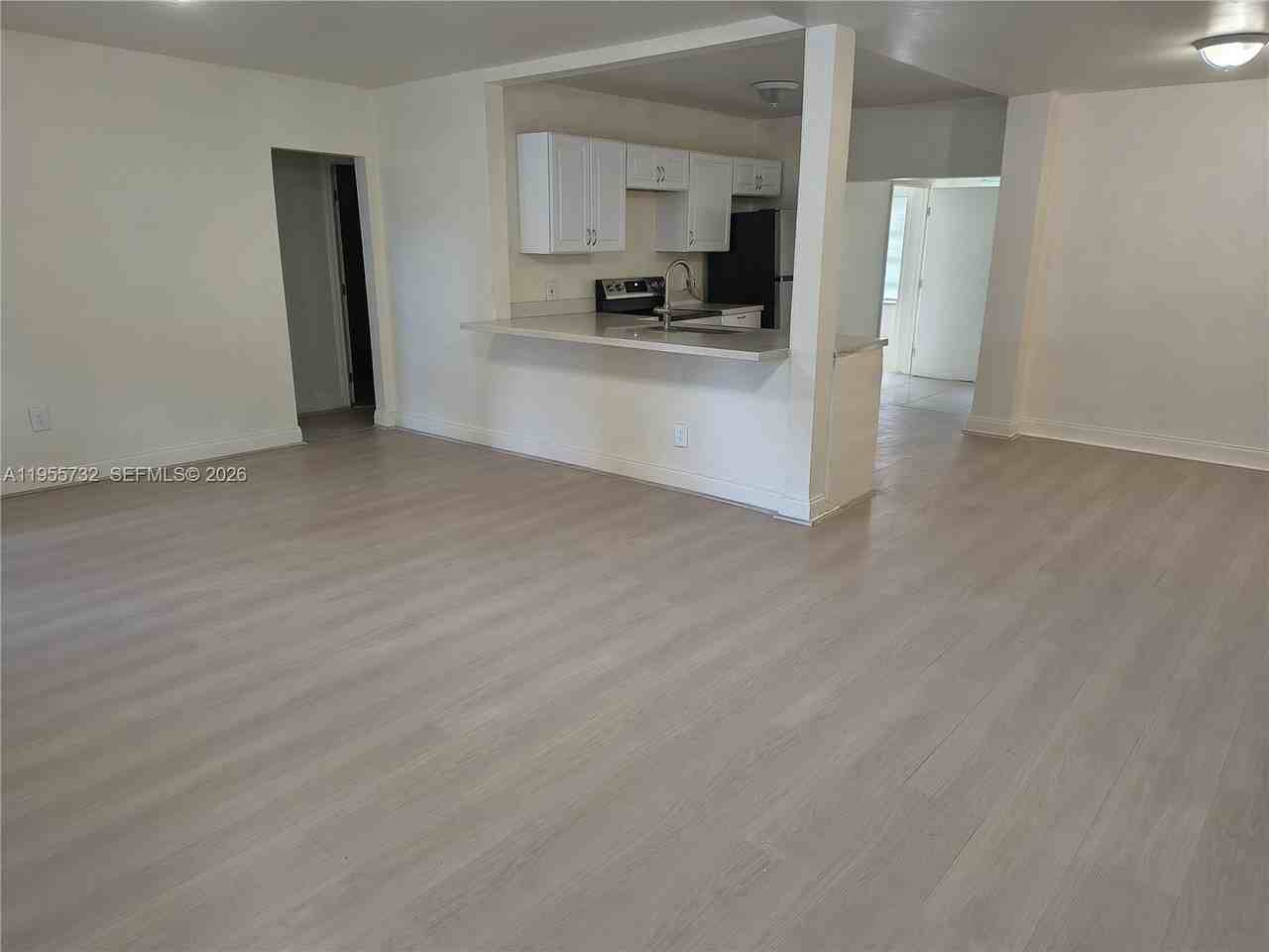 1030 Nw 106th St #1 - Photo 3 of 14