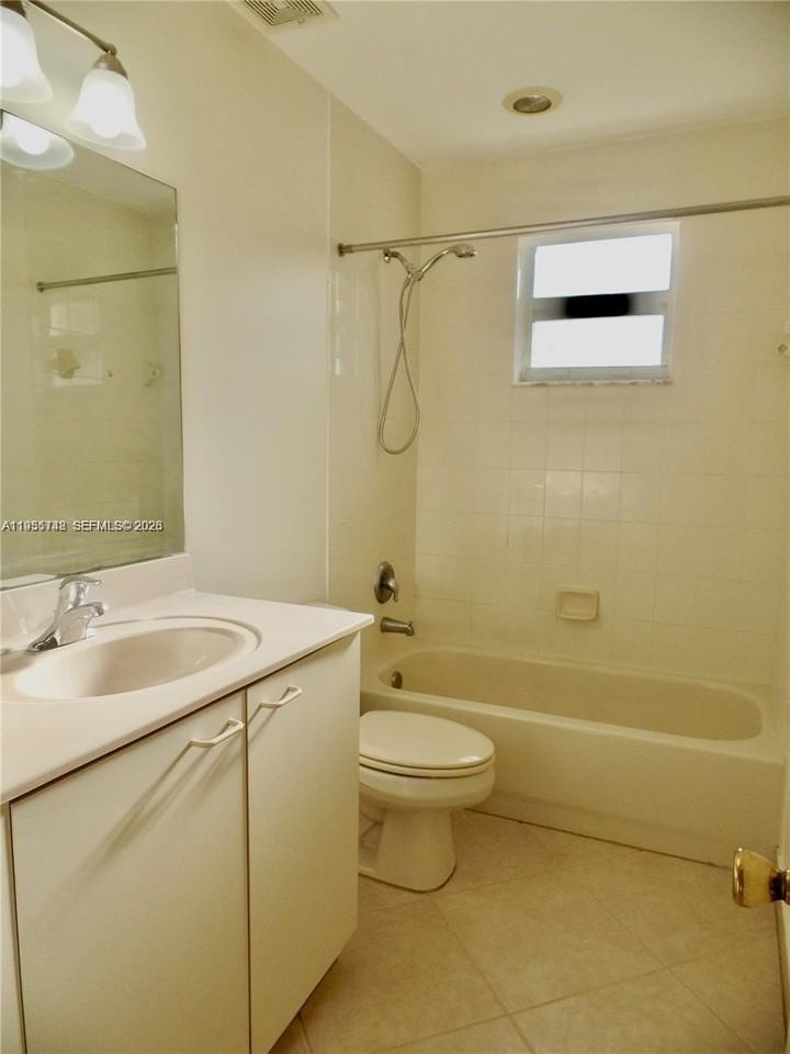 4744 Sw 165th Ave #4744 - Photo 2 of 5