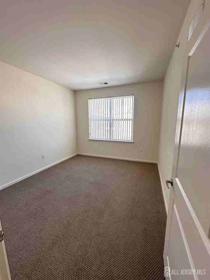 365 Lehigh Ave #309 - Photo 2 of 14