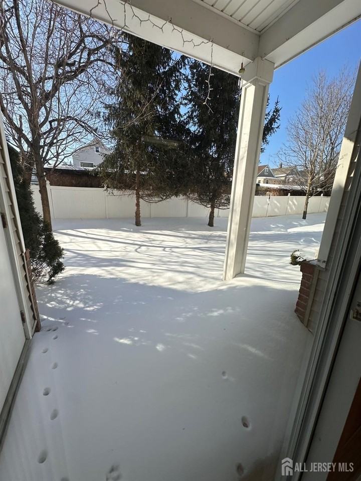 365 Lehigh Ave #109 - Photo 4 of 19