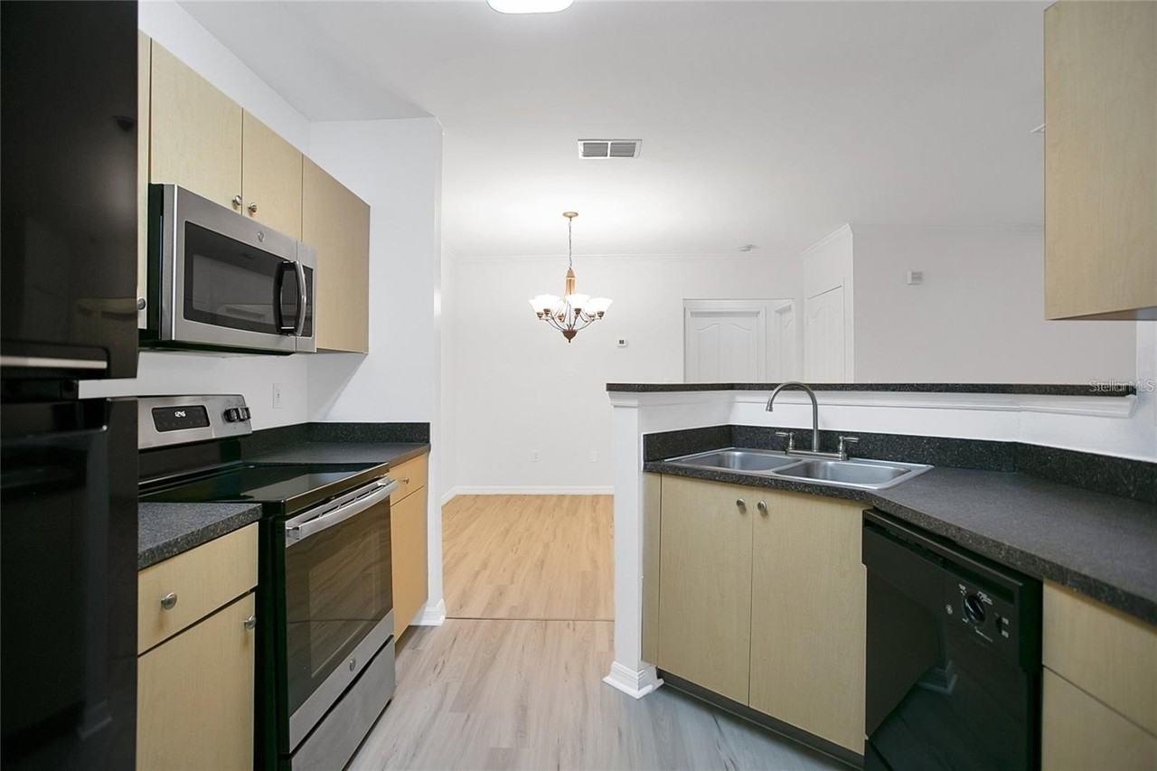 710 Siena Palm Dr #104 - Photo 7 of 27