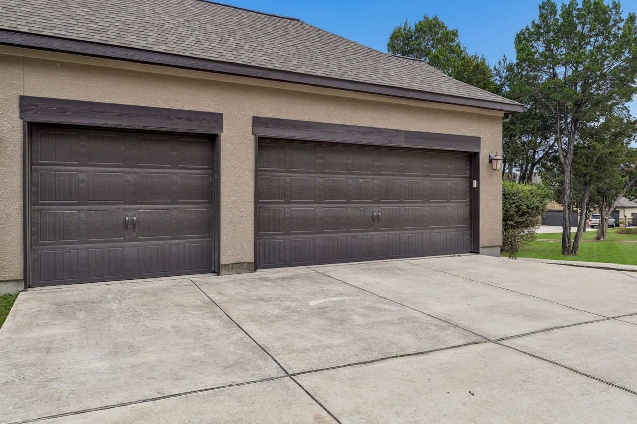 944 Wilderness Oaks - Photo 7 of 32