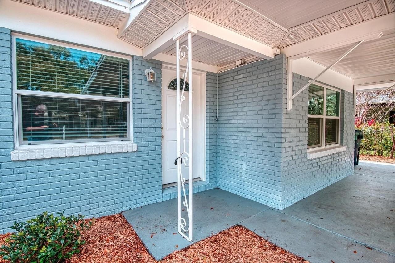 4104 W Lawn Ave - Photo 2 of 22