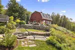 featured image of 94 Mandi Ln