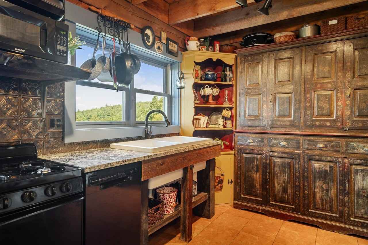 94 Mandi Ln - Photo 4 of 23