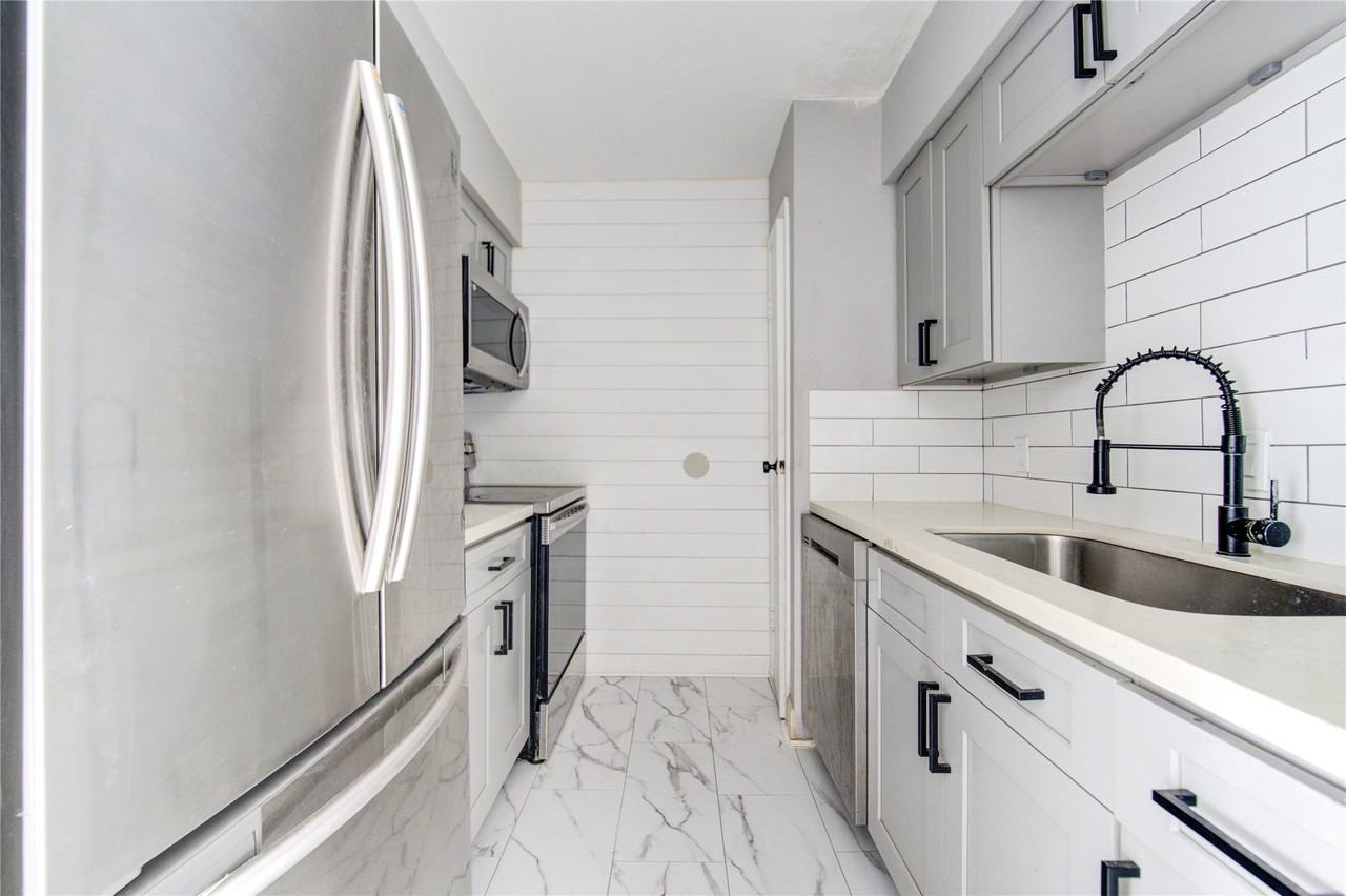 12500 Sandpiper Dr - Photo 7 of 25