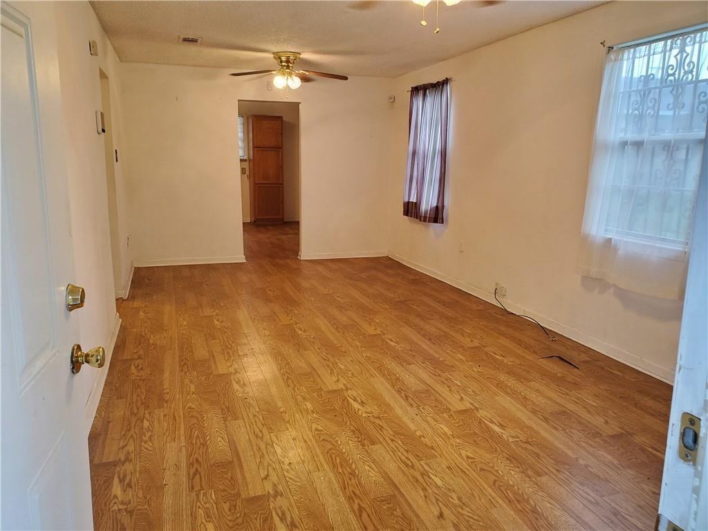 3819 Panama Ct - Photo 7 of 14