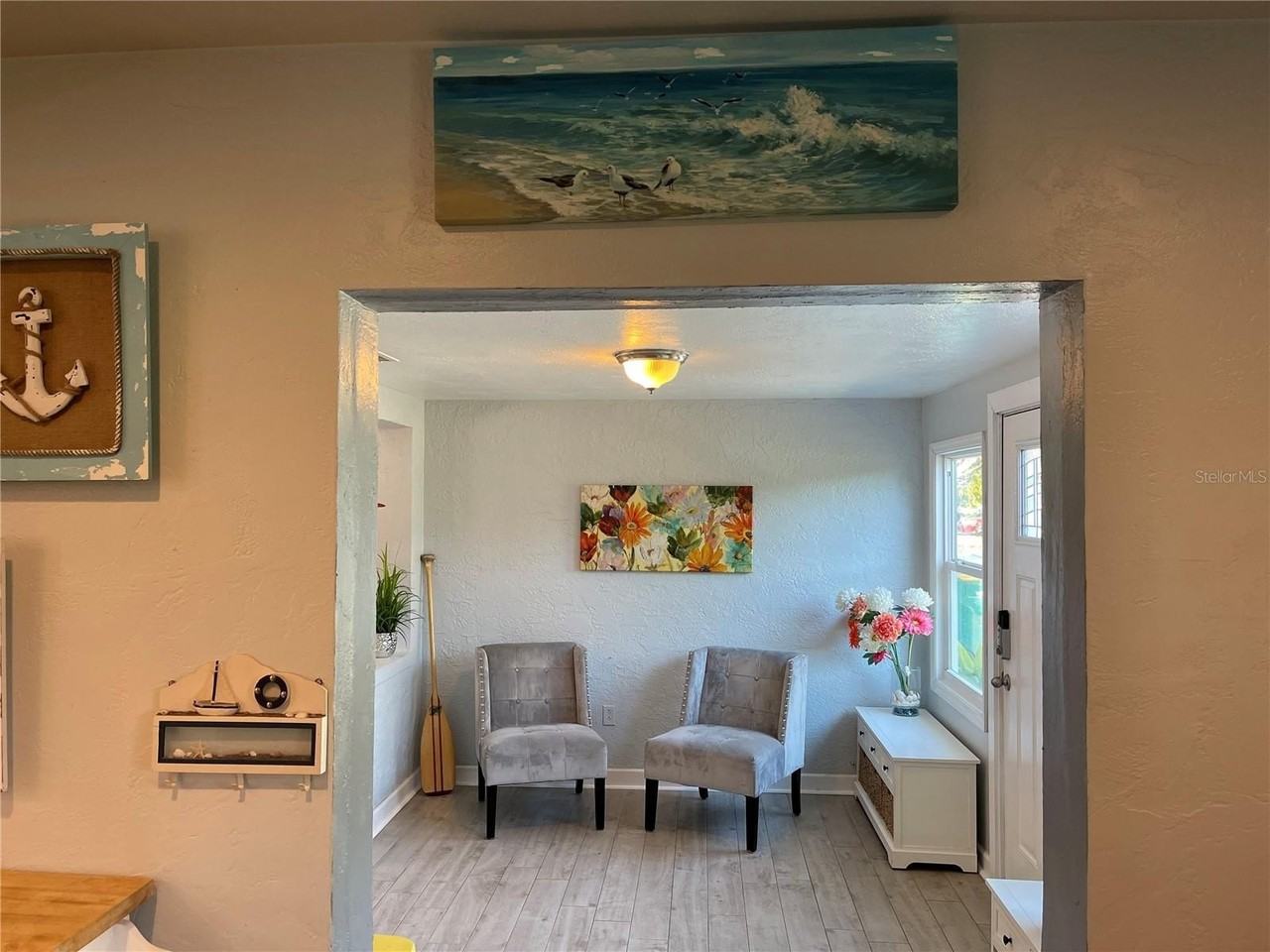 1329 Royal Palm Dr S - Photo 4 of 15