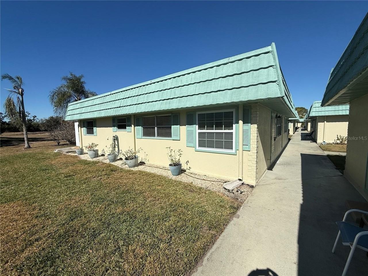 101 Cambridge Trl #212 - Photo 2 of 48