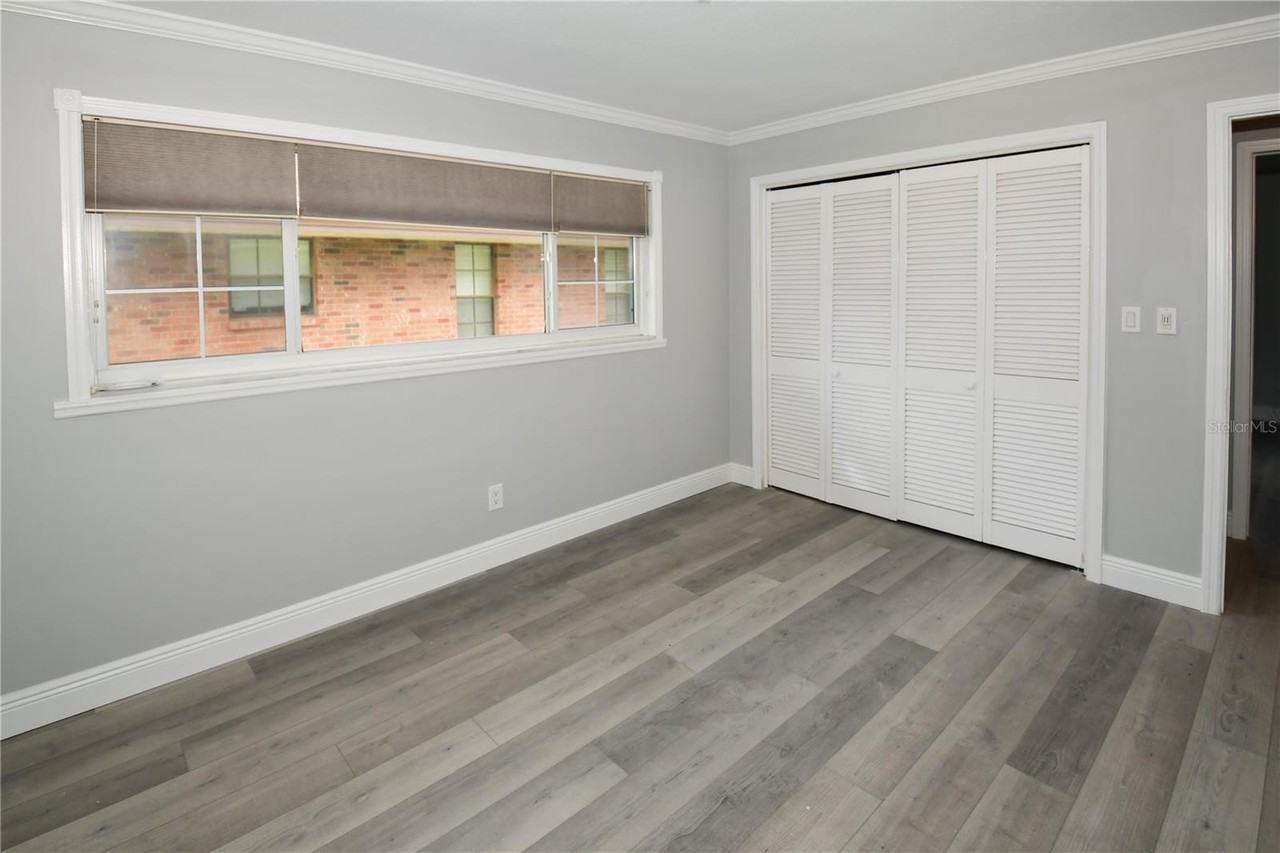 6690 Burning Tree Dr - Photo 6 of 50