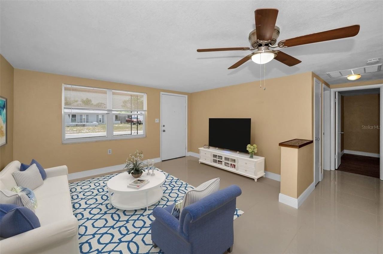 9100 Lunar Ln - Photo 5 of 19