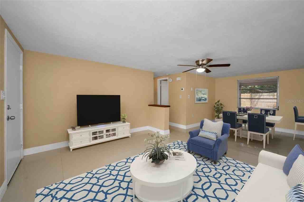 9100 Lunar Ln - Photo 6 of 19