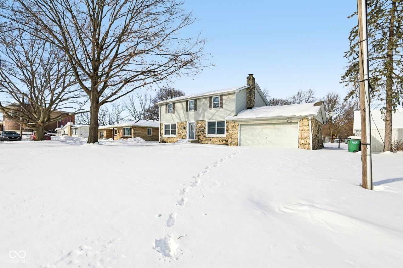 218 W Main St - Photo 2 of 50