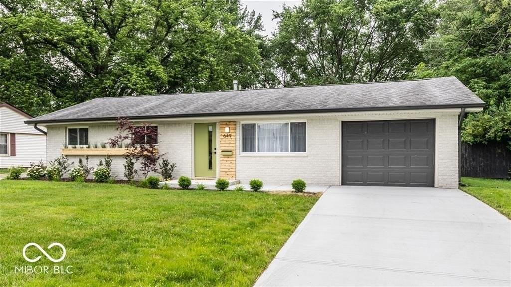 649 Emerson Rd - Photo 2 of 41