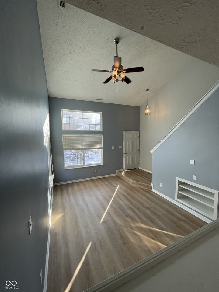 612 Scotch Pine Dr - Photo 6 of 23