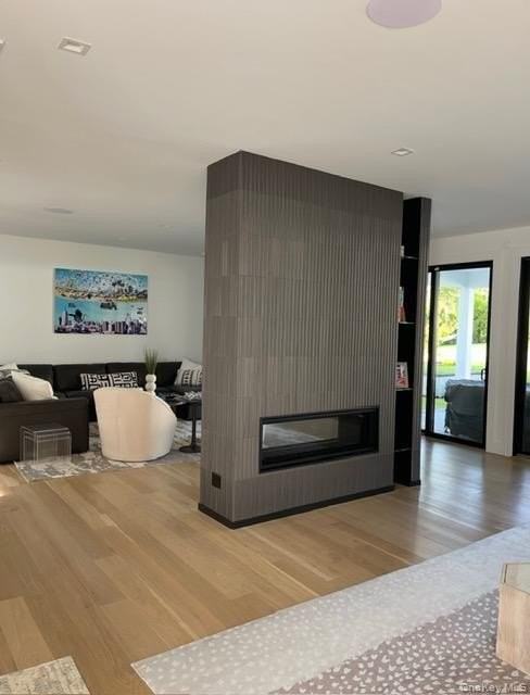 41 Griffing Ave - Photo 3 of 29