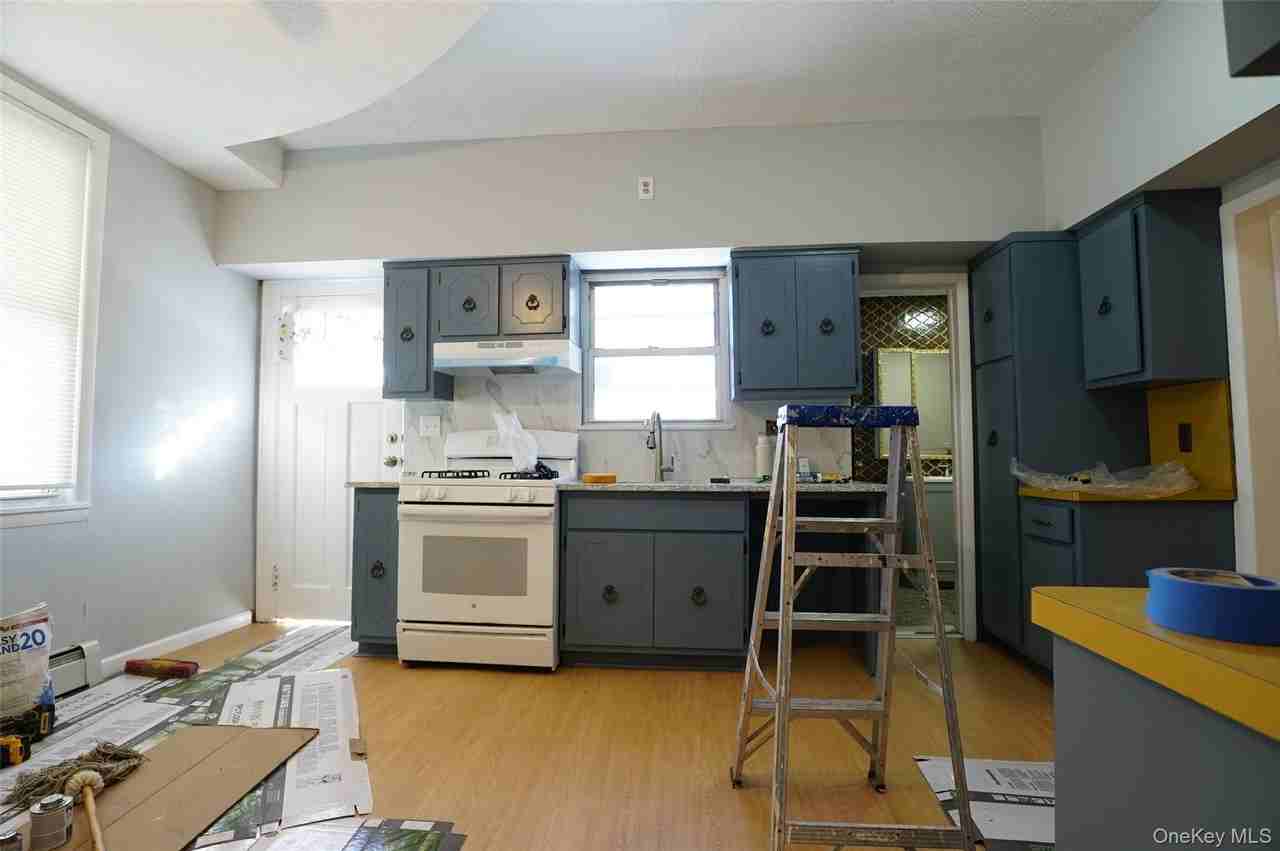 9106 97th Ave 1st Fl #1stFL - Photo 2 of 19