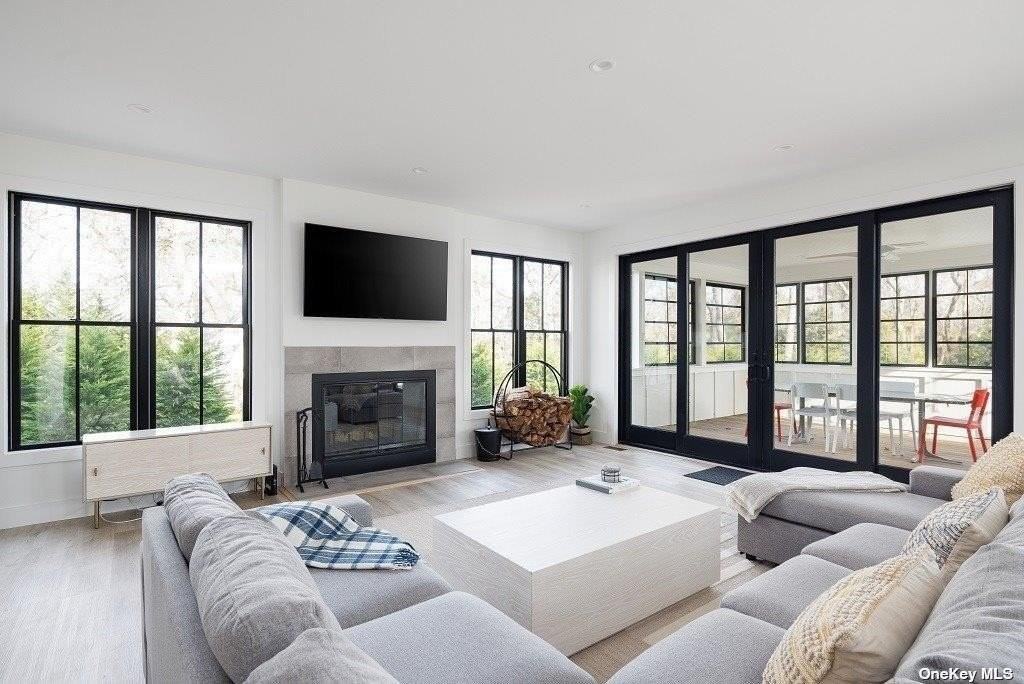 650 Pine Ave - Photo 6 of 34