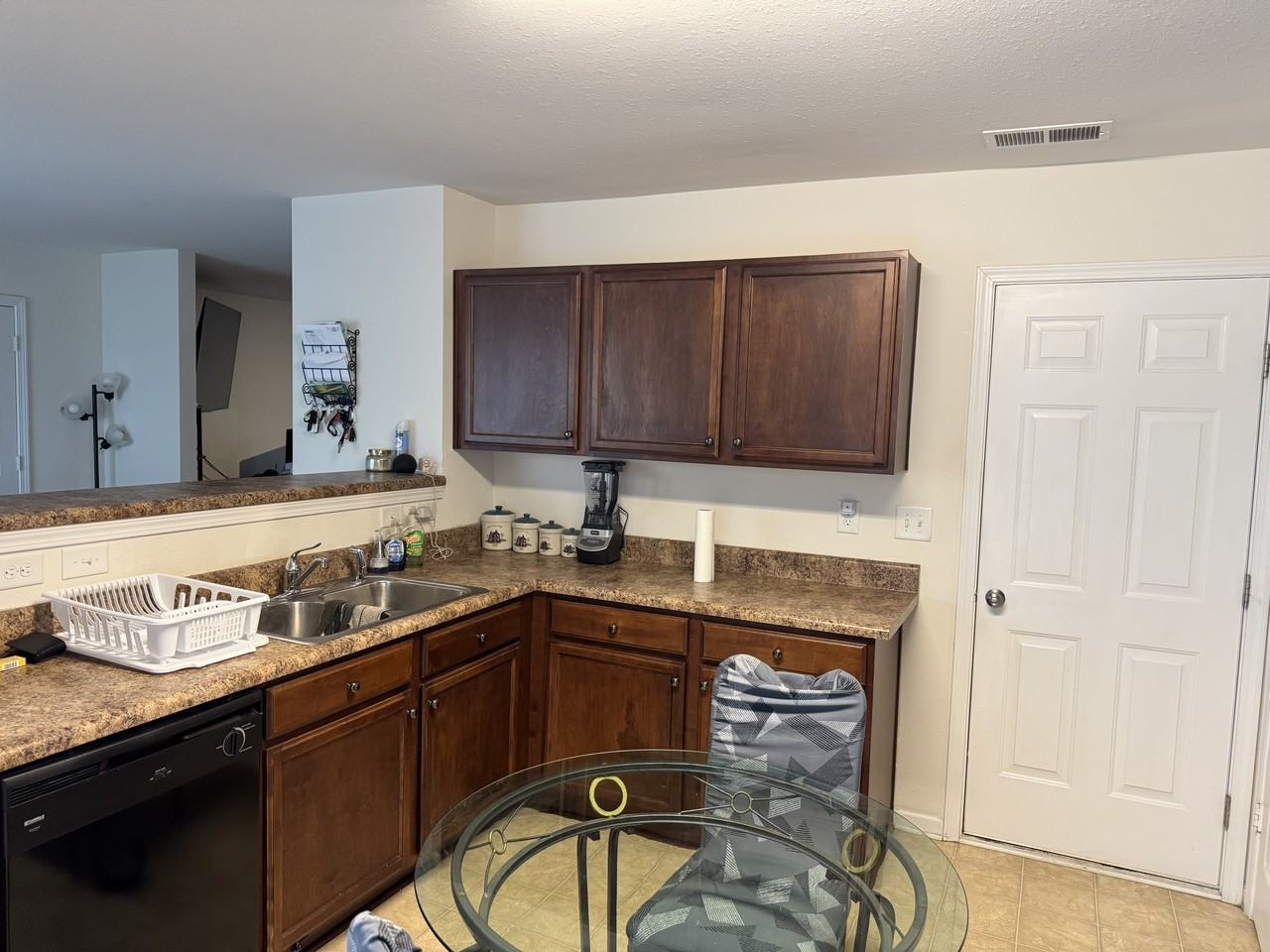 3955 Damask Dr #1 - Photo 6 of 9