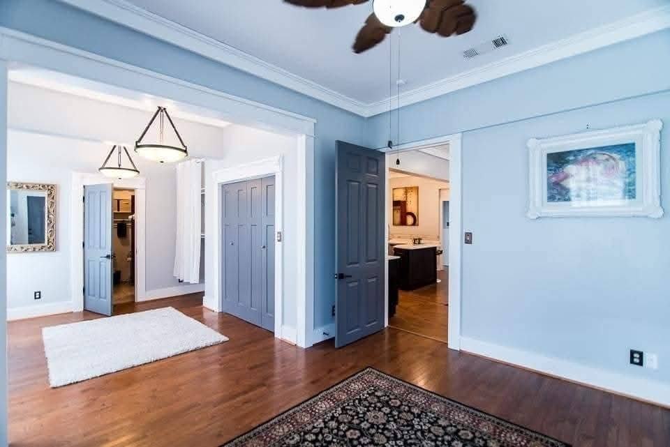 407 N Moody St #1 - Photo 6 of 34