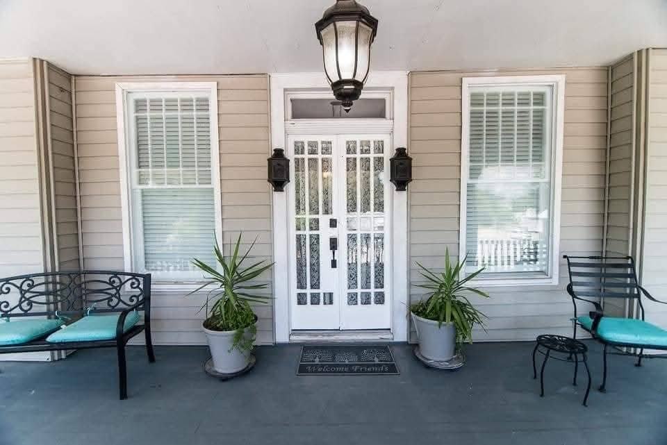 407 N Moody St #1 - Photo 7 of 34