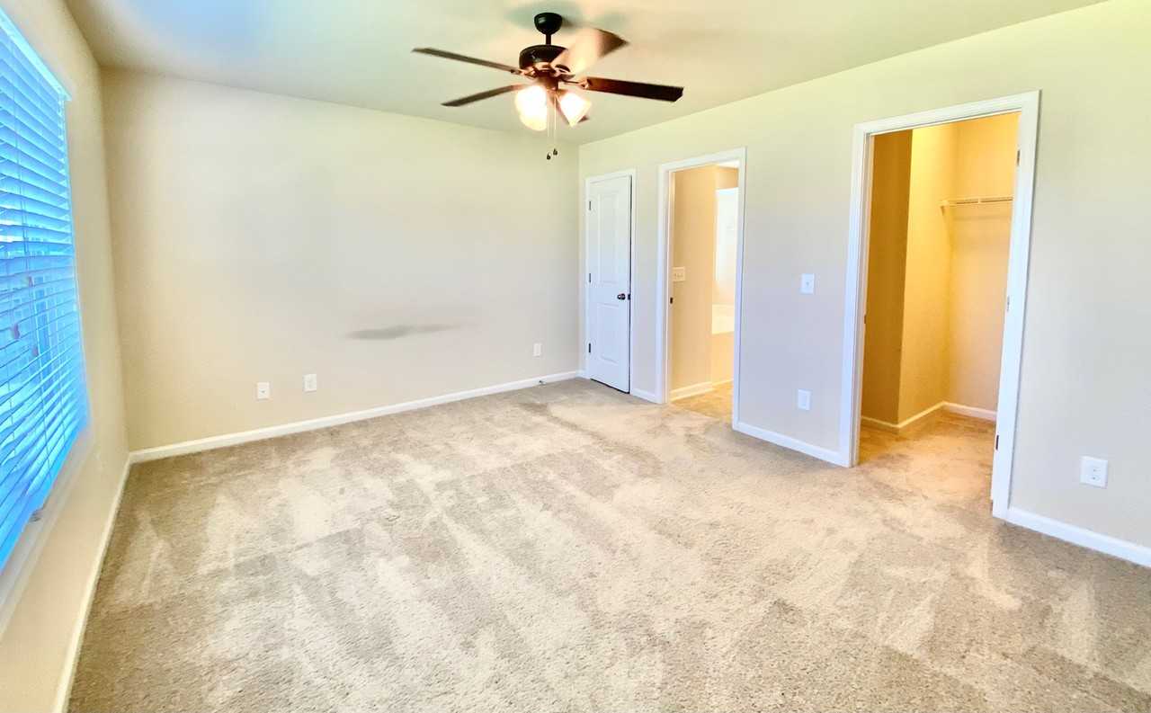 602 Deertrack Run #1 - Photo 7 of 12